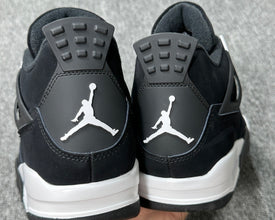 Jordan 4 Retro White Thunder