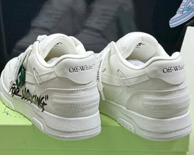 OFF-WHITE OUT OF OFFICE 