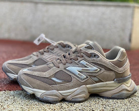 New Balance 9060 Mushroom-Timberwolf
