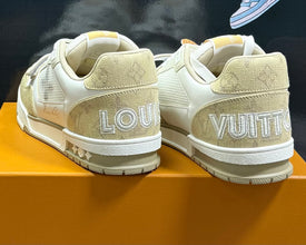 Louis Vuitton Trainer Beige White
