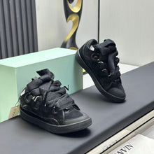 Lanvin Leather Curb Triple Black