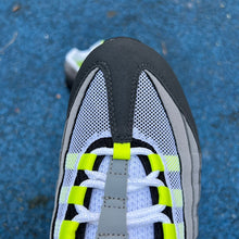 Nike Air Max 95 Neon