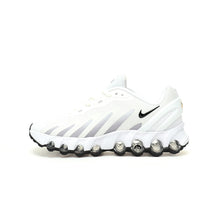 Nike Air Max Dn8 White Black
