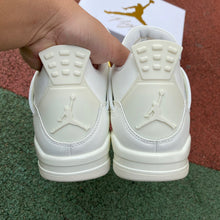 Jordan 4 Retro Metallic Gold