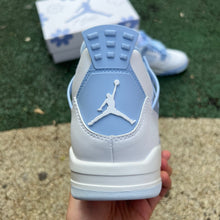 Jordan 4 Retro Forget Me Not
