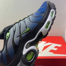 Nike Air Max Plus Black Scream Green